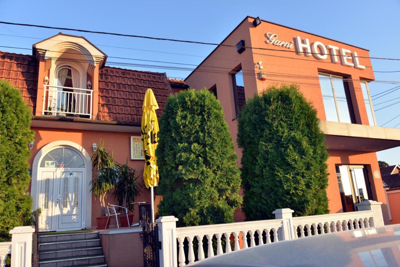 Garni Hotel Kaca 克拉古耶瓦茨 外观 照片