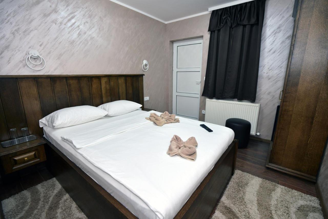 Garni Hotel Kaca 克拉古耶瓦茨 外观 照片
