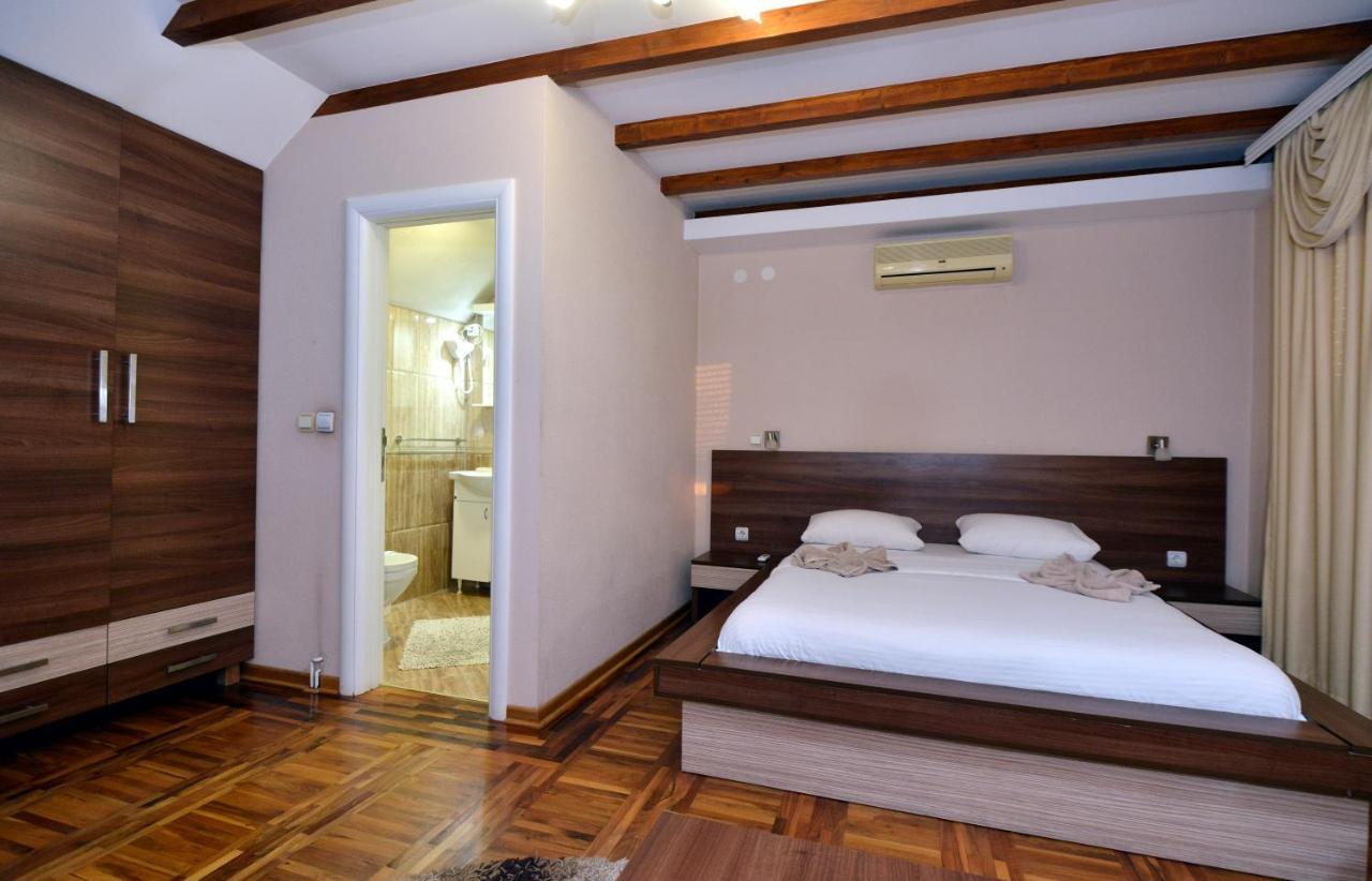 Garni Hotel Kaca 克拉古耶瓦茨 外观 照片